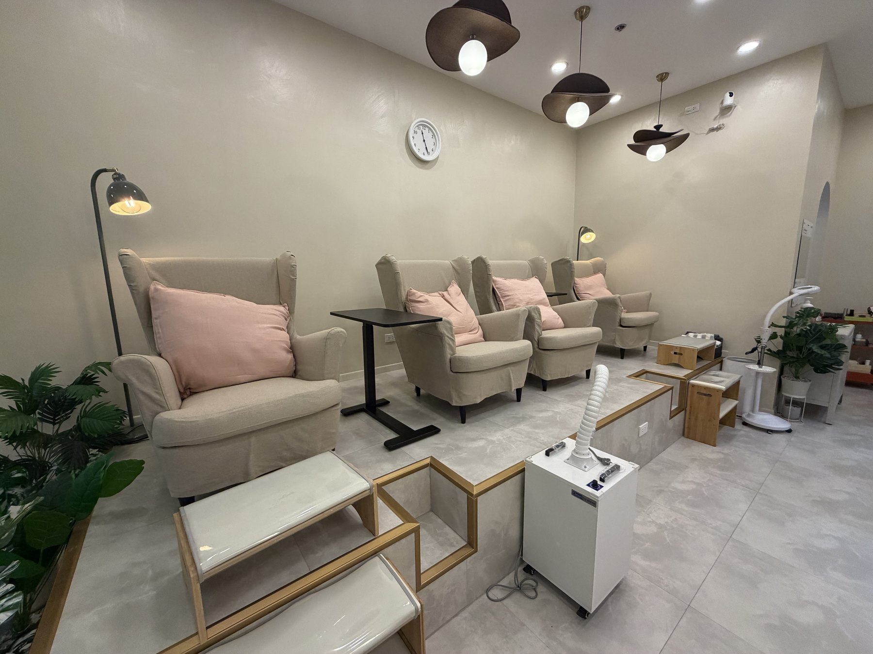 BoniBeautyPH salon interior